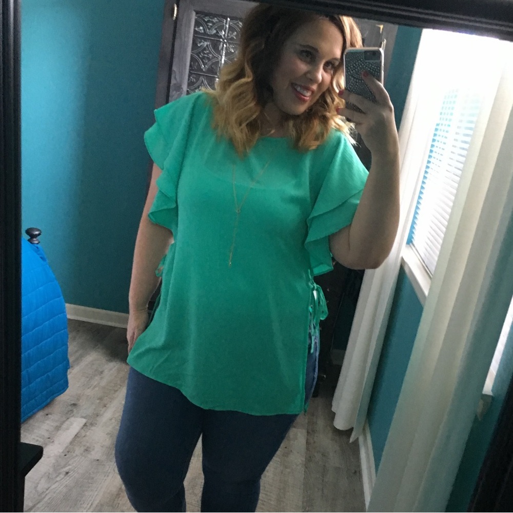 SHE + SKY Green Spring Ruffle Sleeve Side Tie Tunic